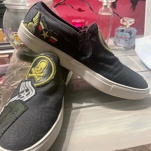 ☠☠ Men's STEVE MADDEN canvas slip on shoes skull patch black arch support black